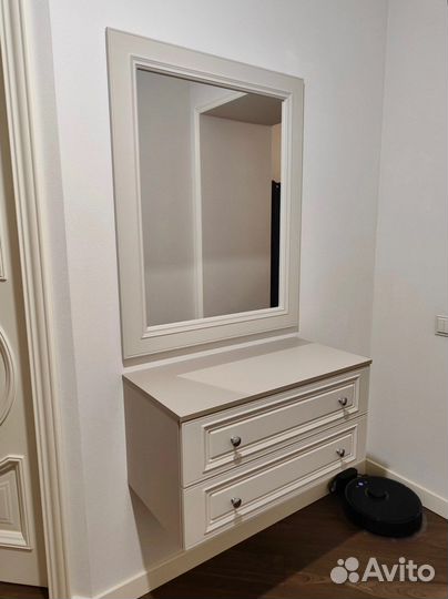 Тумба комод с зеркалом
