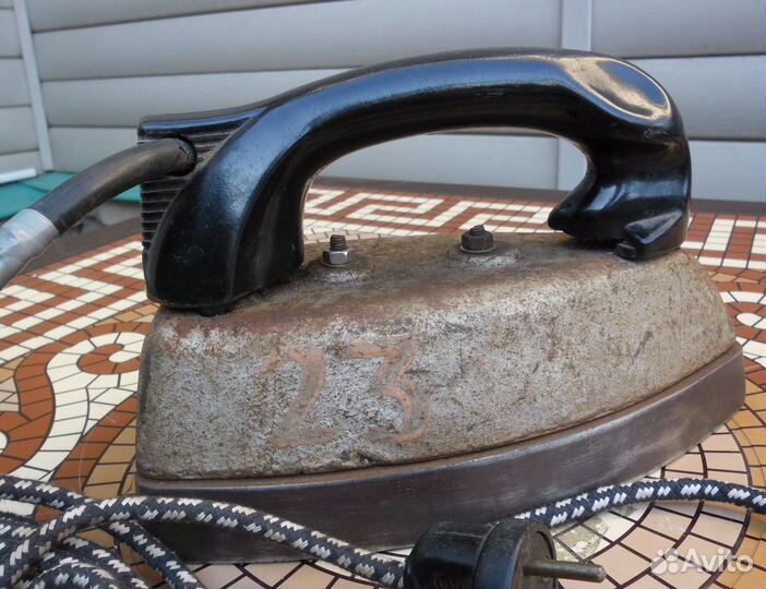 Старинные утюги