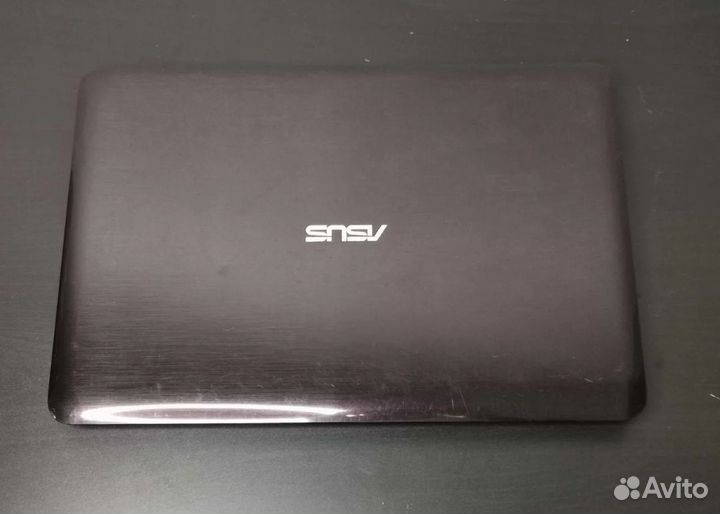 Ноутбук Asus X556U