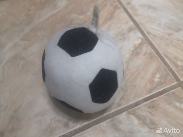 Мяч мяхкий
