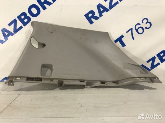 Обшивка задней стойки правая KIA sportage 3 SL 2.0