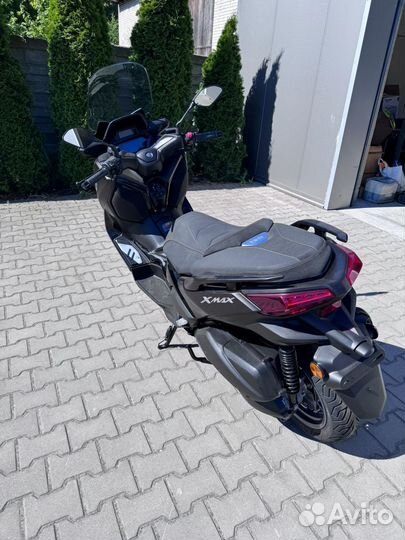 Новая 2024 Yamaha XMax черная