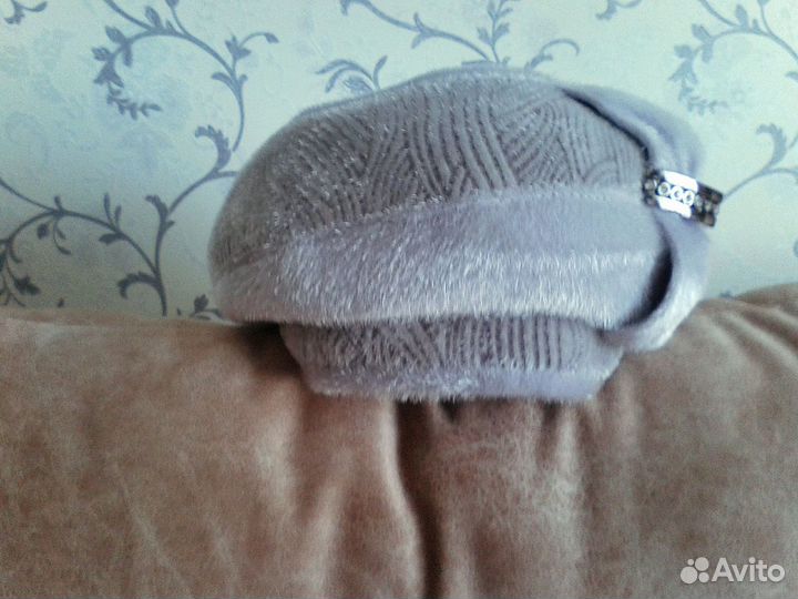 Продам зимнюю шапку