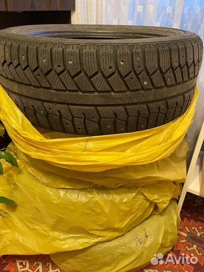 Continental ContiWinterViking 1 205/55 R16