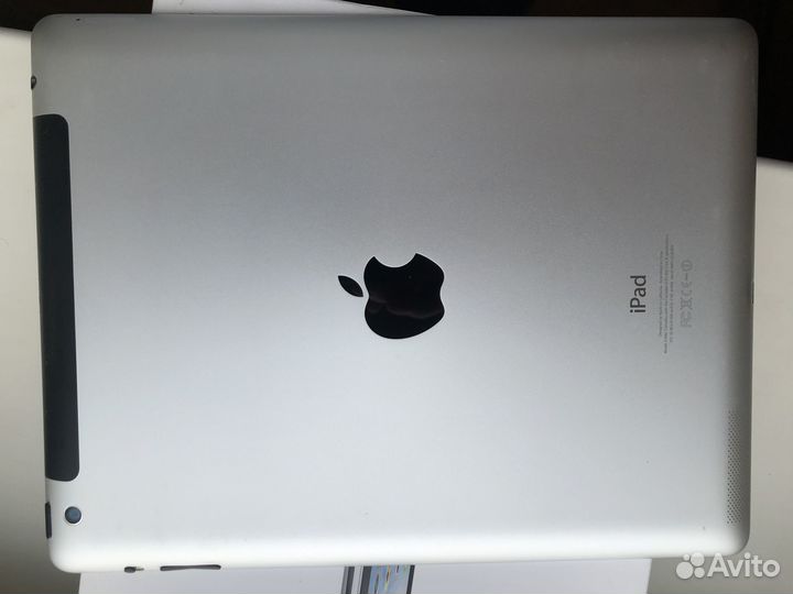 Планшет Apple iPad 4 на запчасти