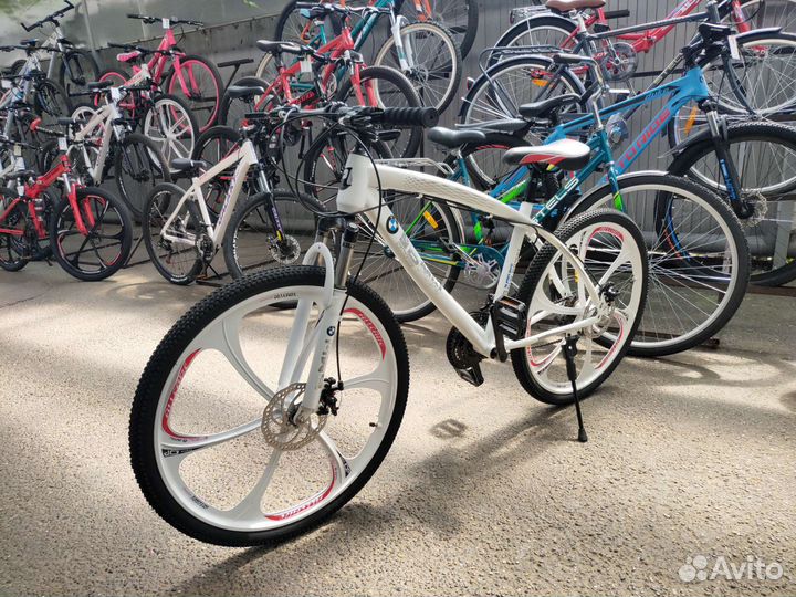 Велосипед на литых дисках