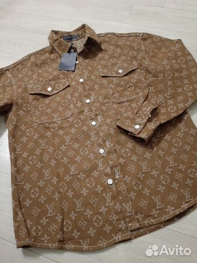 Джинсовая рубашка