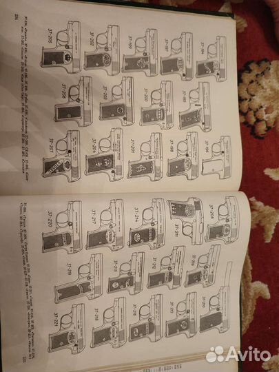 Револьверы и пистолеты