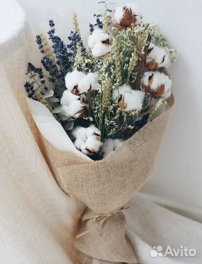 Букет с лавандой и хлопком