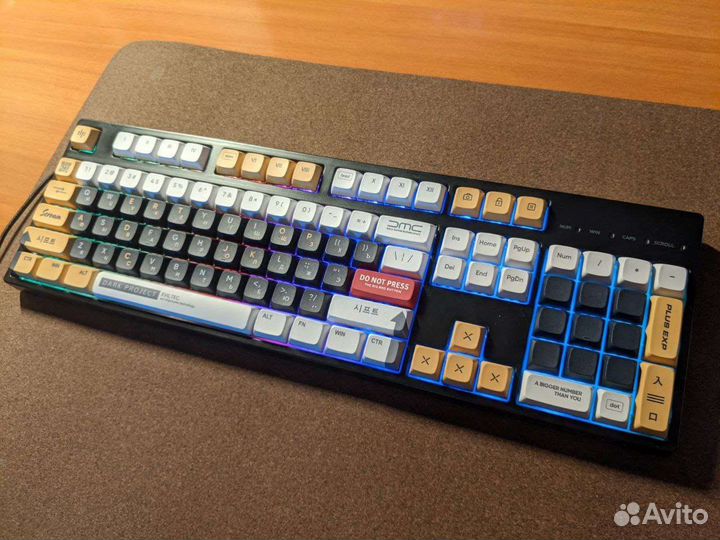 Клавиатура dark project