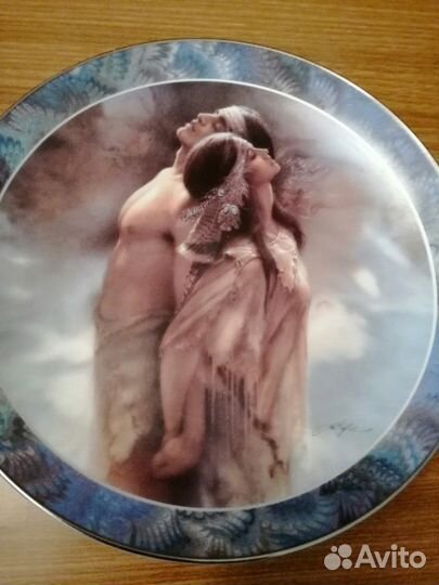 Тарелка подарочная