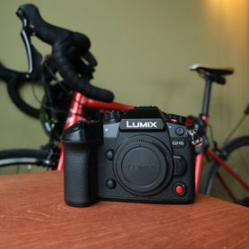 Panasonic lumix GH6