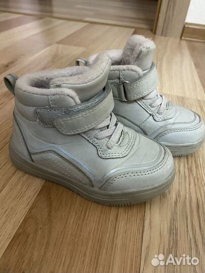 Ботинки демисезонные для девочки 23 размер
