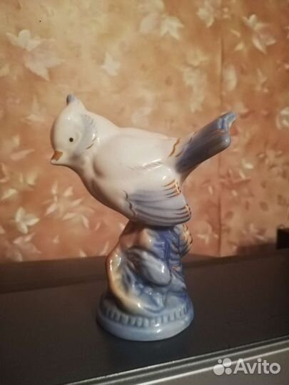 Фарфоровые статуэтки