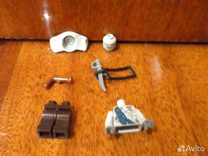 Lego минифигурка Маркус - проклятый пират