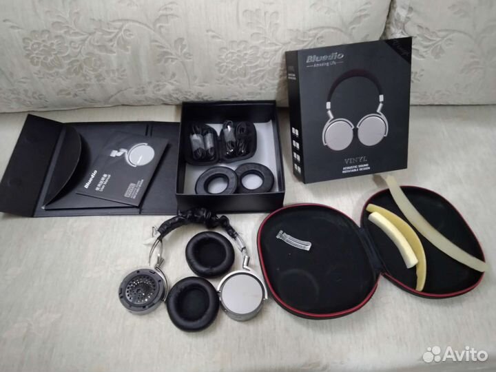 Беспроводные bluetooth наушники Bluedio Vinil