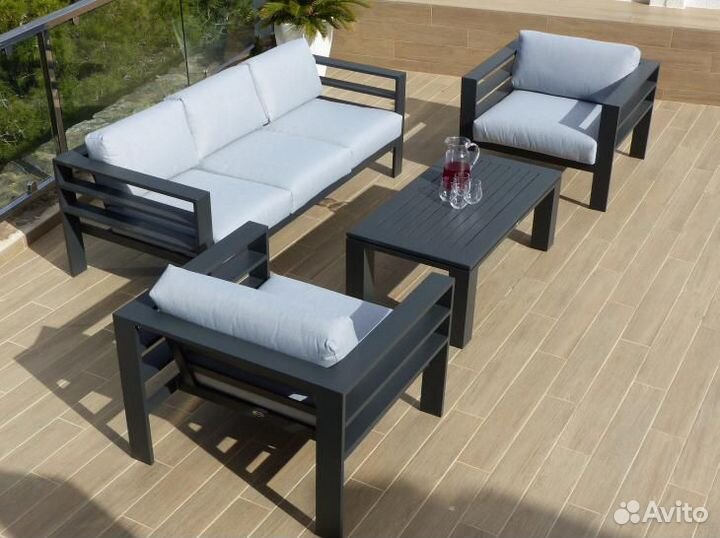 Уличный диван от производителя