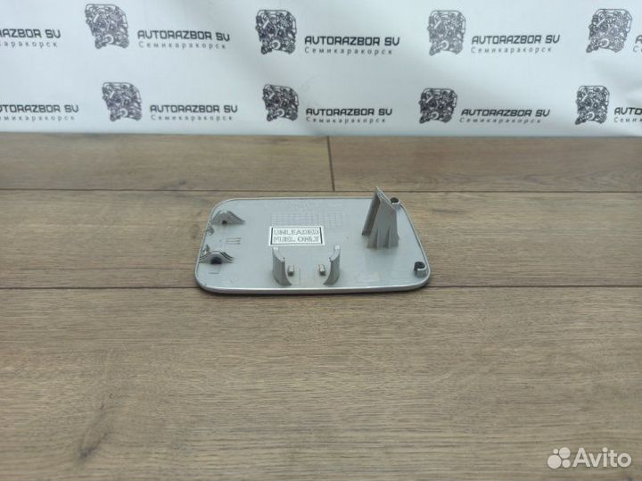 Лючок топливного бака Chevrolet Aveo T250 седан