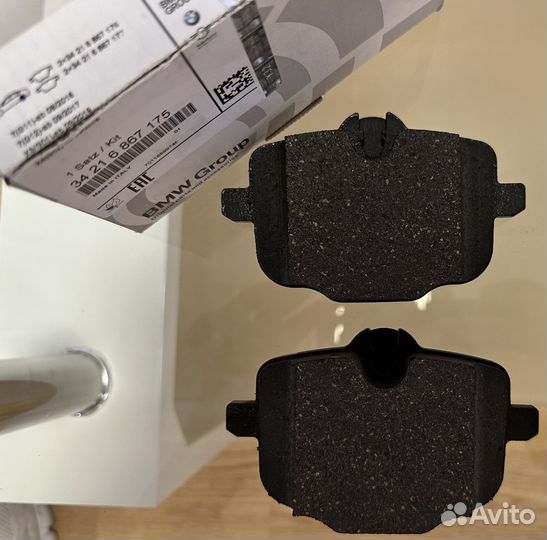 Тормозные колодки задние BMW 5 G30, 34216867175