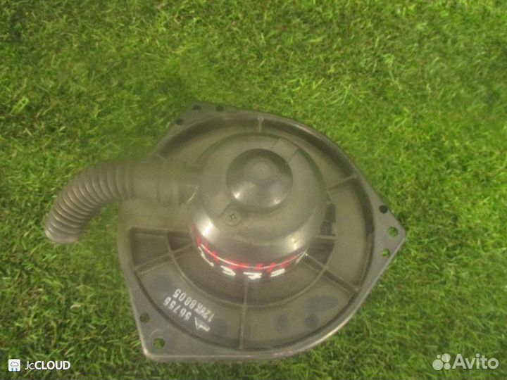 Мотор печки на nissan serena KBC23 SR20DE