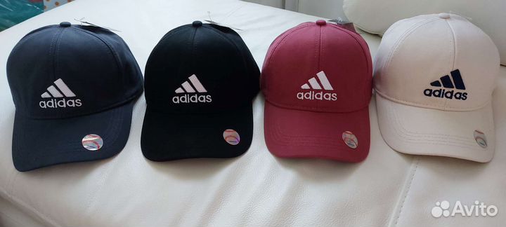 Бейсболка adidas чёрная, красная, молочная, белая