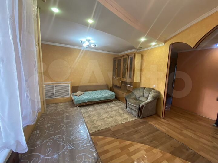 3-к. квартира, 60 м², 3/5 эт.