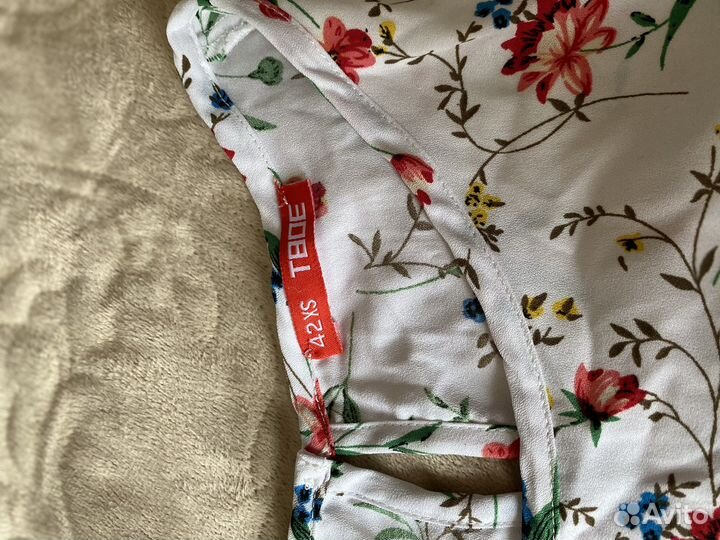 Летняя блузка