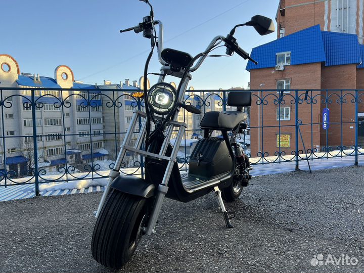 Мощный электроскутер X1 Pro 2000W. До 50км/ч