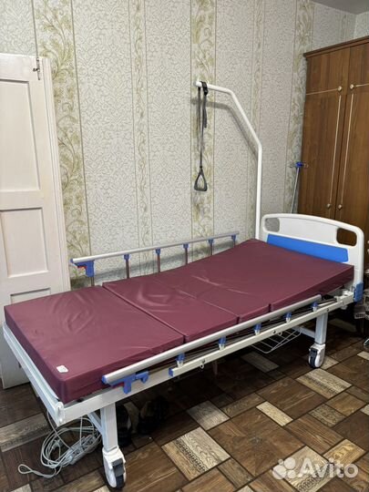 Медицинская кровать
