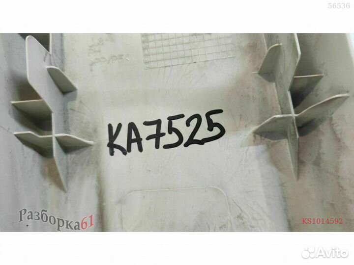 Накладка стойки skoda fabia 2 Правая верхняя средняя