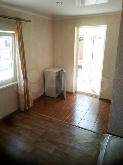 Комната 22 м² в 6-к., 1/2 эт.