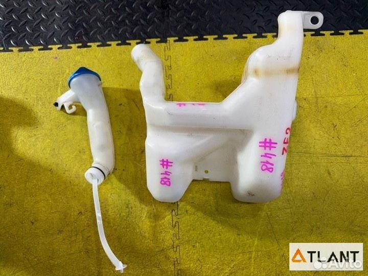 Бачок стеклоомывателя honda insight