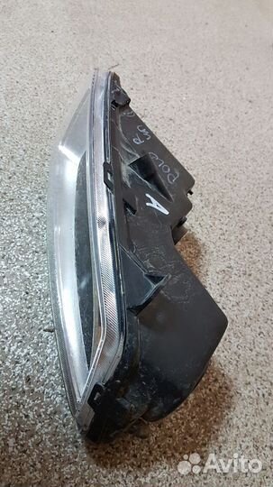 Правая противотуманная фара volkswagen polo