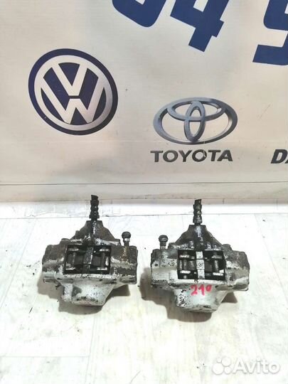 Mercedes w 210 супорт тормозной задний