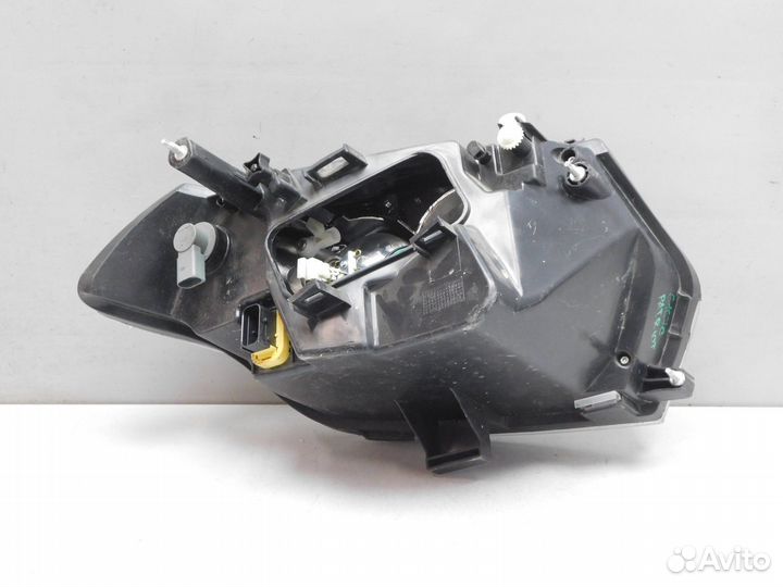 Фара левая УАЗ Patriot 61670