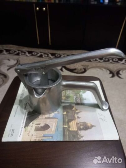 Советская выжималка фруктов