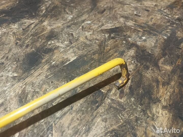 Держатель капота Ford Focus I (1998—2004) 1,I, mk1