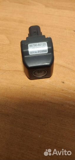 Камера заднего вида Toyota lend cruiser Prado