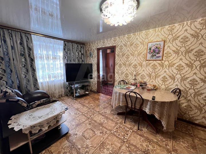 3-к. квартира, 55 м², 2/5 эт.