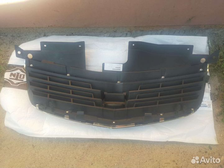 Решетка Nissan Almera Classic B10