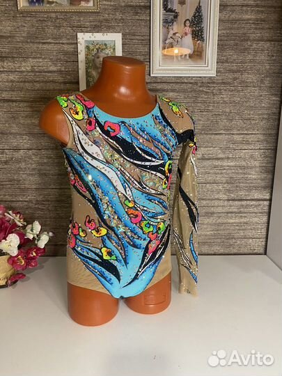 Купальник для художественной гимнастики