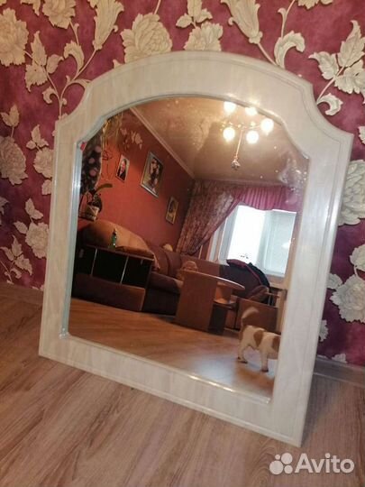 Зеркало навесное