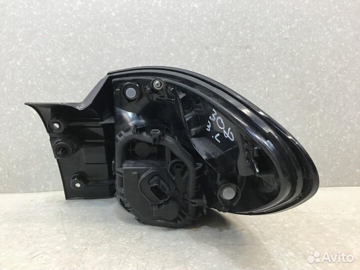 Фонарь задний наружный левый Renault Kaptur 2016