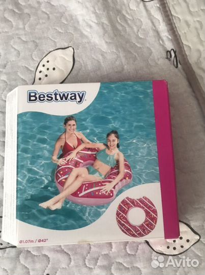 Надувной круг пончик