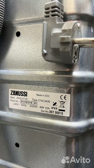 Стиральная машинка zanussi ZWQ 6100 вертикальна