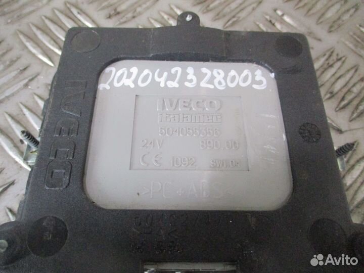 Пульт управления автономным отопителем Iveco 50405