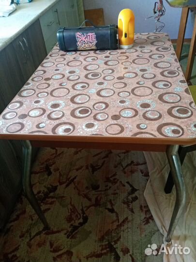 Кухонный стол бу