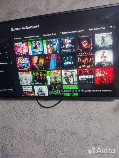 Продам xbox series S с Играми