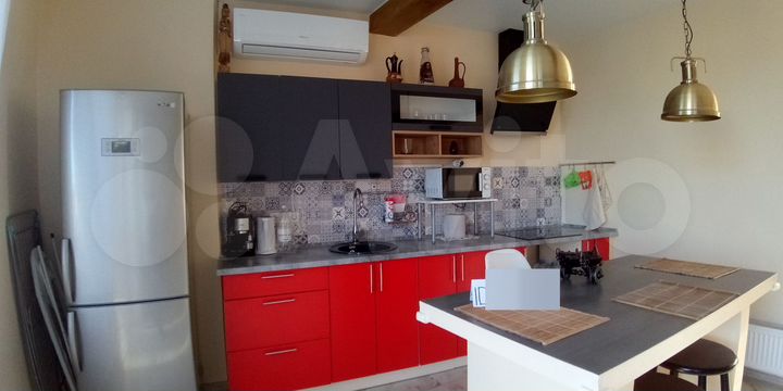 Дом 100 м² на участке 1 сот.