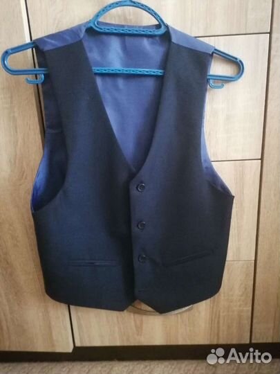 Жилетка для мальчика, размер 38
